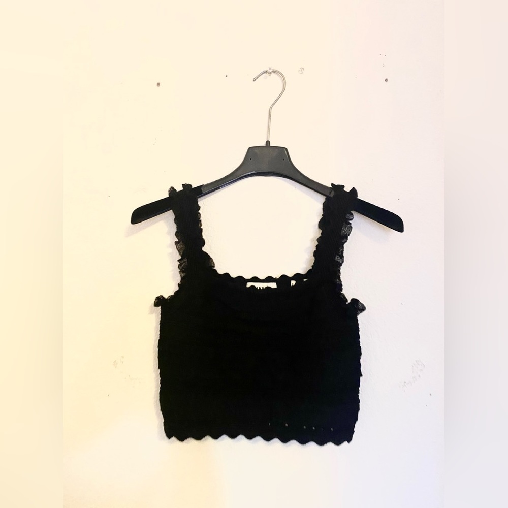 Sandro
Amara Scalloped Edge Sleeveless Top - Picture 4 of 5
